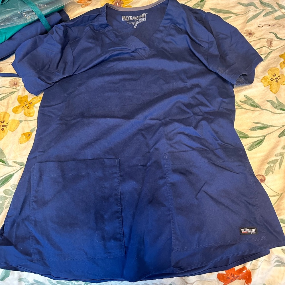 Medium, navy blue, Grey’s Anatomy scrubs